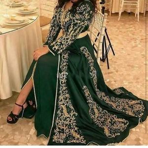 Morcan Kaftan Dark Green Evening Dresses Long Sleeve Crew Neck Gold Appliques Front Split Dubai Muslim Formal Occasion Prom Dress