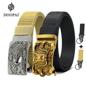 DOUPAI Cintura da uomo tattica Cinese classica drago aquila design Sport all'aria aperta Lega Militare Nylon Fibbia in metallo Cinture per uomo J0121