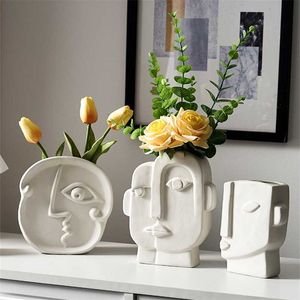 Nordic Decor Creative Art Face Shape Porcelain Flower Vase Home Decor Living Room Decoration Dining Table Home Ceramic Ornament 211222