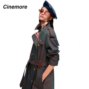 Cinemore 20109 جديد وصول الخريف الكاكي خندق معطف المرأة عارضة الأزياء عالية الجودة القطن مع حزام طويل معطف للنساء 9004 201028