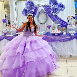 Lavendel quinceanera klänning älskling Ruffles Tulle Beaded Crystal Princess bollklänning söt 15 klänning 16 tjejer prom wear