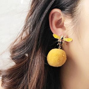 ingrosso Orecchini Del Sud Coreano-Stud South Coreano delicato e delizioso personalità moda signora api giallo capelli bulbo orecchini a sfera orecchini1