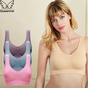 Queenral 3 sztuk / partia Plus Size Bras Dla Kobiet Bezszwowy Biustonosz Z Podkładkami Duży Rozmiar 5XL 6XL Bralette Push Up Brassiere Vest Wireless BH LJ200821