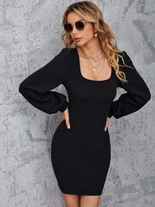 Scoop Neck Lantern Sleeve Bodycon Dress SHE