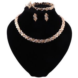 Mode Afrikanische Frauen Kostüm Schmuck Set Nigerianischen Hochzeit Designer Halskette Set Dubai Gold Farbe Braut Schmuck Set