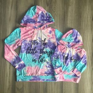 GirlyMax Güz / Kış Bebek Kız Anne Yetişkin Raglans Butik Küçük Şey Kravat Boyalı Pamuk Üst Çocuk Giysileri Hoodie Kidswear LJ201111