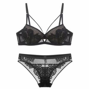 Sexy Bandage Lace Floral Push Up Sutiã e Calcinha Set Underwear Mulheres Medium Acolchoado Senhoras Lingerie Branco Verde Preto A B C Cup Y200708