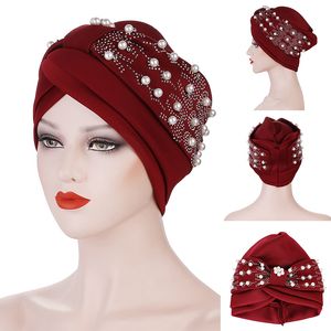 2022 Ny Beading Velvet Turban Hat för kvinnor Muslim Headscarf Ladies Nail Pearl Hijab Bonnet Islamic Head Wraps African Turbans