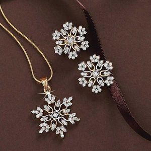 Collana con pendente a forma di fiocco di neve squisito color argento per accessori da donna, regali per San Valentino