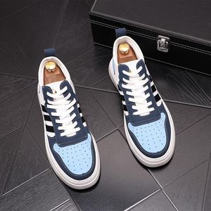 Europeisk stil mode sommarfest bröllopsskor män vita lägenheter loafers breathelace-up läder moccasins casual sneakers