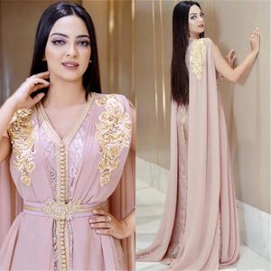 Blush Różowy Zroszony Muzułmanin Długie Suknie Wieczorowe Luksusowe Dubaj Marokańskie Kaftan Abaya Szyfonowa V Neck Formalna sukienka Arabskie Arabskie Al8128