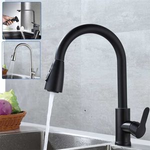 Black Chrome Pull Out Sink Kitchen Faucet Single Hole Spout Kitchen Water Mixer Taps 360 Rotation Stream Sprayer Head Mixer Tap 220118