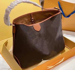 Mode damer tygväska bruna bokstav kvinnor handväskor lyx Desinger väska hög kvalitet läder stora kapacitet avslappnade axlar väskor