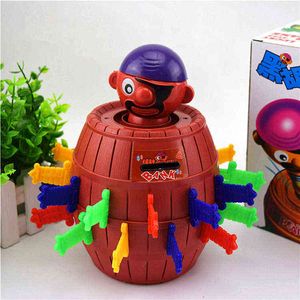 Kids Funny Gadget Pirate Barrel Game Toys for Children Lucky Stab Pop Up Toy G220223