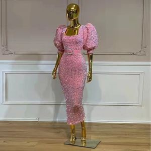 Sparkly Tea Length Pink Sequined Prom Dresses Sheath Short Sleeve Simple Formal Party Gowns Shiny Sequins Evening Dresses 2022