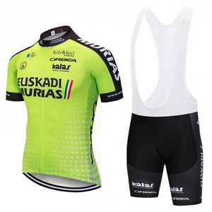 Pro Team Euskadi Jazda na rowerze Jersey Mężczyźni Zestaw Lato Krótki Rękaw Koszula Szorty Bib Szyby Szybka Dry Road Rower Odzież sportowy Mundur Y03235