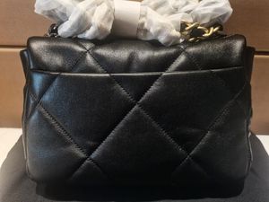 Realfine Bags 5A 26 cm C19 Klassische Handtasche mit Klappe, Lammfell, gestepptes Leder, Schulterhandtaschen, Geldbörse für Damen mit Staubbeutel