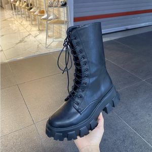 Kadın Çizmeler Kış Kar Patik Siyah Beyaz Kalın Alt Motosiklet Bayan Kısa Dantel Boot Deri Ayakkabı Boyutu 35-40 07