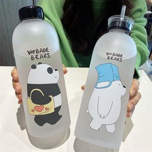 1000 ml Bär Muster Transparente Plastikflasche Cartoon Frosted Wasserflaschen Auslaufsichere Trinkgeschirr Panda Eisbär Braun Tasse 201105