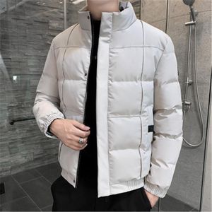 Man Tooling Down Polded Jacket Fashion Stand-up Collar Långärmad Fast Färg Ytterkläder Designer Man Vinter Lösa Tjockt Varmt Par Coats