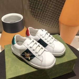 Sapatos infantis meninos meninas moda branca fofos confortáveis tênis infantis de couro casuais de alta qualidade com caixa