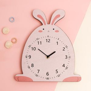 Zegary Ścienne Bezpłatne Zegar Szybki Drewniane Dziewczyny Pokój Dzieci Sypialnia Digital Cute Pretty Reloj Pared Ozdoby Ob50gz