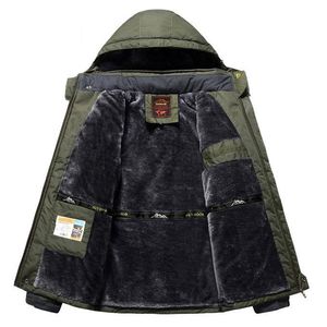 Winter Fleece Militärjacken Männer Winddicht Wasserdichte Outwear Parka Herren Windjacke Warme Regenmantel Mantel Plus Größe 9XL Mantel 210819