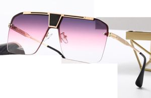 Лето Новый мужчина и женские полупрозрачные солнцезащитные очки мода металлическая рамка Sunnies открытый взрослый квадрат пляж Sungla SSES большой ветер очки 7