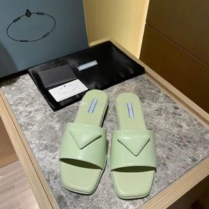 2022 womens Designer Leather women Brands Sandals Summer Flat Slipper designers luxury fashion beach woman Big head Rainbow letters slippers with box SIZE 35-40
