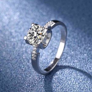 Pequenos Anéis De Diamante venda por atacado-Mosan diamante esterlina prata s925 pequeno manyao boi cabeça anel kajia sorrindo rosto d cor vvs diamante EUA
