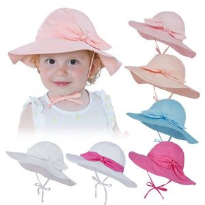 女の子のための新しい弓の夏の赤ちゃんの帽子パナマキッズバケツ帽子春秋の旅行ビーチビッグブリムベビーキャップガールズサンハット12カラー