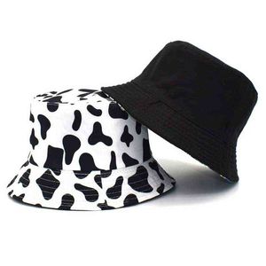 Reversible Bucket Hats For Women Men Black White Cow Pattern Red White Red Grid Banana Printed Fisherman Caps Fashion Hat G220311