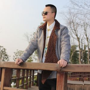 男性の冬の暖かい衣装模倣魔法の服魔法の衣装の模倣デーマンベルベットグレーと茶色の男性チベットスタイルの唐服アジアの衣装