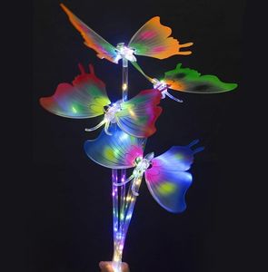 Decorazione per feste LED che cambia colore della luce Farfalla Bastone Lampeggiante Blinky Up Bacchetta da principessa Festival Night Decor Regalo 65 cm di lunghezza