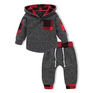 Vestiti per bebè per bebè per bebè Set di vestiti per bambini a maniche lunghe con cappuccio in plaid rosso a maniche lunghe con abito da bambino taschino 210309
