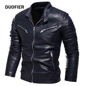 Vinter svart läderjacka Män Fur Lined Warm Motorcykeljacka Slim Street Fashion Black Biker Coat Peated Design Zipper 211119