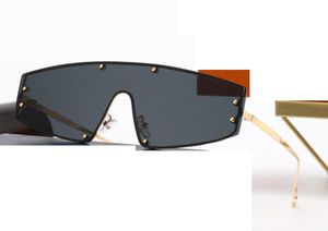 10ピースの夏の女性メタル紫外線ファッションサングラスを走る太陽グレースレディースリムレス長方形の男ビーチサイクリングメガネのグラデーションカラー6色のアイウェア