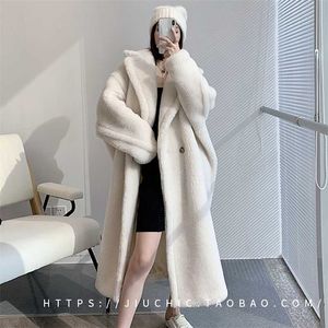 21 Kvinnor Vinter Faux Fur Coat Lång Lösa Varm Ladies Teddy Jacka Kvinna Plush Plus Size Outwear 211220