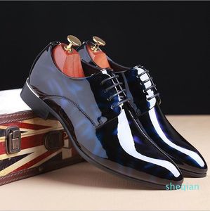 Designer 2021 męskie buty błyszczące garnitur, spiczaste buty ślubne skórzane patentowe
