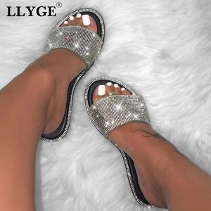 Novo verão mulheres chinelos de cristal glitter plana macio bling feminino doce cor flip flops ao ar livre senhoras slides sapatos de praia quente y200423 gai gai gai