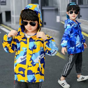 2021 Barnkläder Boys Jackor Barn Hooded Zipper Sun Protection Baby Cartoon Print Coat Infant Hoodies For Girls H0909