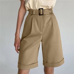 Bredt ben lös bermuda shorts för kvinnor hög midja lila eller svart bomull fri bältekvalitet femme 210714