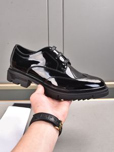 2022最新のファッション高級デザイナー男靴カジュアルレザーシューズ快適な高品質レジャーメンシューズサイズ38-44ボックス