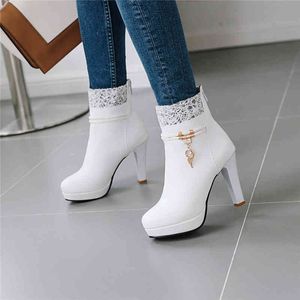 Dress Shoes YMECHIC Fashion High Heels Woman Booties Lace Design Princess Platform Party Wedding Womens White Black Ankle Boots Winter D1PD