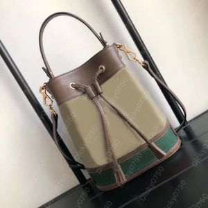 Bucket Designer väskor Mini dragsko väska för kvinnor cross body Canvas handväskor äkta läder handväskor dam Tofs messenger handväska väska axel handväska dicky0750