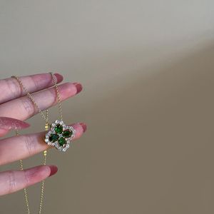 Colares de pingente de cristal verde Quatro folhas colar de trevo encanto mulheres strass incrustado moda jóias por atacado