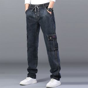 Männer Hohe Taille Jeans Gerade Große Größe Dinem Hosen Männliche Schwarze Seite Multi Tasche Blau Lose Elastische Band Cargo Hosen 211108