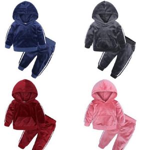 2021 Çocuk Erkek ve Kız Giyim Seti Trailsuit Boys Velvet Tops Sweatshirt Hoodie Üstler Pantolon Sıcak Kırış Pamuk 2 PCS Kıyafet Bebek Giysileri Setleri