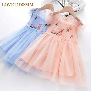Kärlek ddmm tjejer broderi klänningar sommar mesh barn fest vestidos casual prinsessa outfits baby casual kostymer klänning 210715