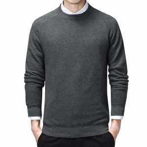 Autumn Sweater Men Classic Casual O-Neck Pullover Men Winter Cotton Sweaters Oversized Pull Homme Long Sleeve Men Clothing 3XL 210601